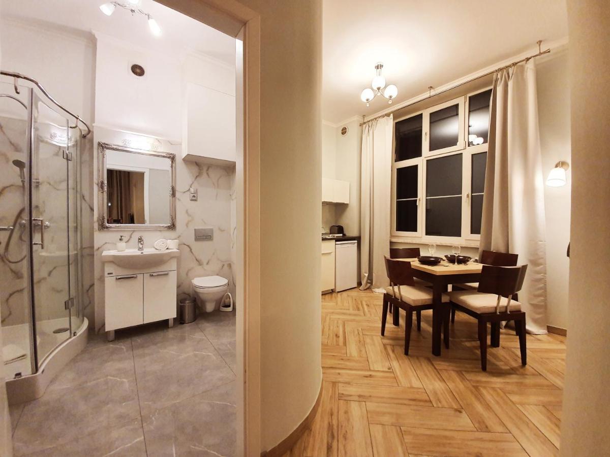 Gjestgiverier Cracow 2*
